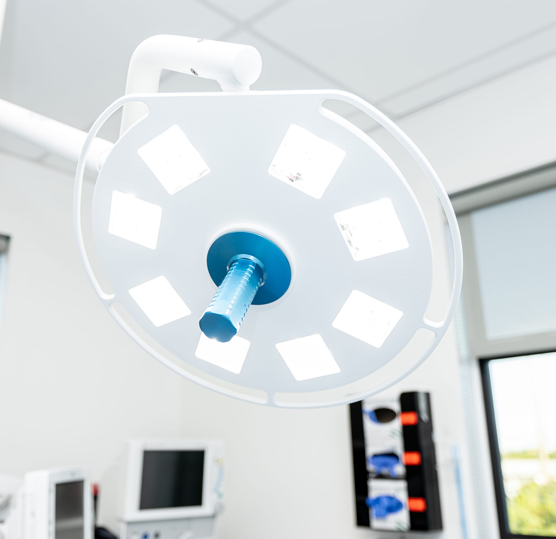 Surgical equipment